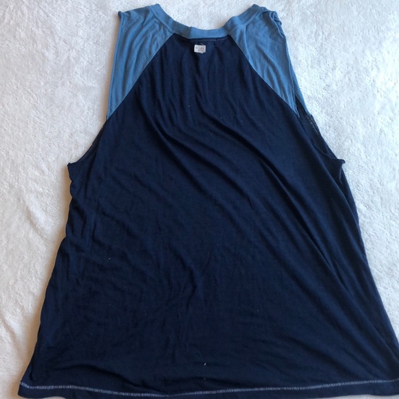 Billabong skull muscle tank - Picture 6 of 8